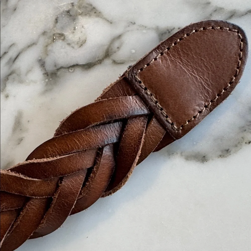 American Eagle Outfitters Woven Leather Belt size 30
